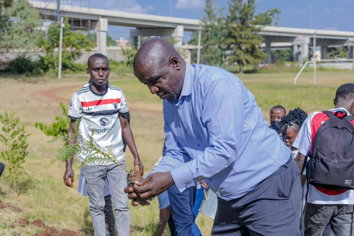 UoN Environment Club tweet media