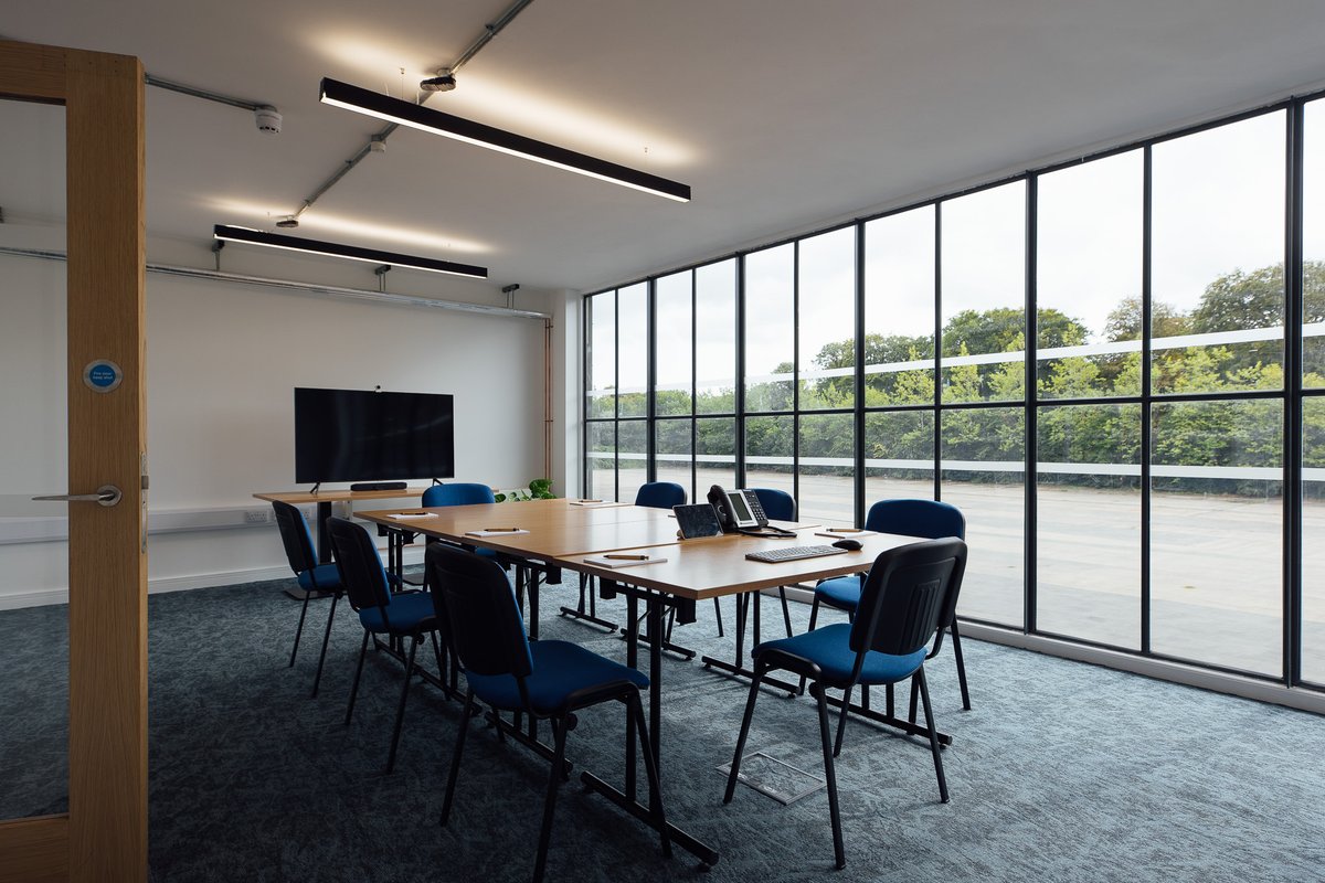 Have you booked your slot for our Commercial Property Open Day? 

📆 Thursday 13th March from 10am – 2pm
🔎 View industrial units, workshops &amp; office spaces
👥 Meet our team &amp; discuss your requirements

Book now 👇
forms.office.com/Pages/Response…

#QuayWatch #CommercialPropertytoLet