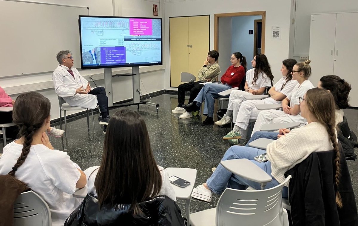 GAguilarSICU's tweet image. #MedicalSimulation #Anesthesiology #CriticalCare ‘Advanced Trauma Life Support’ Teaching, learning &amp;amp; having a great time at our #CESIS @UV_EG with our students @medicina_uv @anestesiavalen @GVAclinic @incliva_iis #SomClinic @SESAMSimulation @Sessep_Esp @SCISEDAR @ESICM