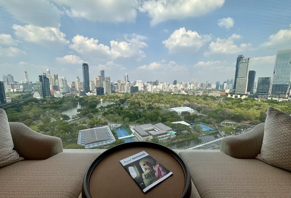 davefused's tweet image. BACK IN BKK @DusitThaniBKK