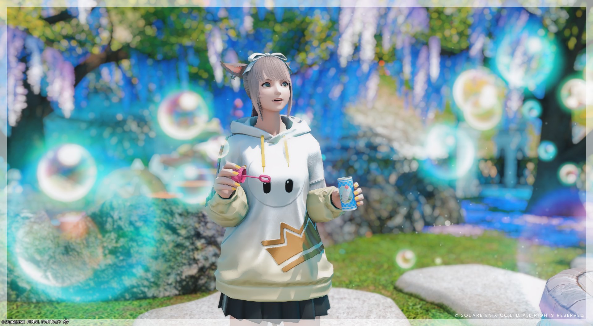 ちいさなお花が咲き誇る♪ ひみつの花園みたいな可愛いバレッタ。