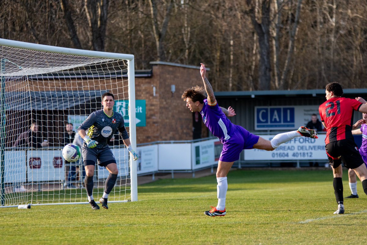 Dan Lowson (@dgl_pictures) on Twitter photo Another 3 points in the bag for <a href="/DaventryTownFC/">Daventry Town FC</a> on the road as they come from behind to beat <a href="/ClubSileby/">Northampton Sileby Rangers FC</a> 6:1 on Saturday in <a href="/utdcos/">UCL</a> South.
πΈ dglpictures.com/daventry-town-β¦ Another 3 points in the bag for <a href="/DaventryTownFC/">Daventry Town FC</a> on the road as they come from behind to beat <a href="/ClubSileby/">Northampton Sileby Rangers FC</a> 6:1 on Saturday in <a href="/utdcos/">UCL</a> South.
πΈ dglpictures.com/daventry-town-β¦