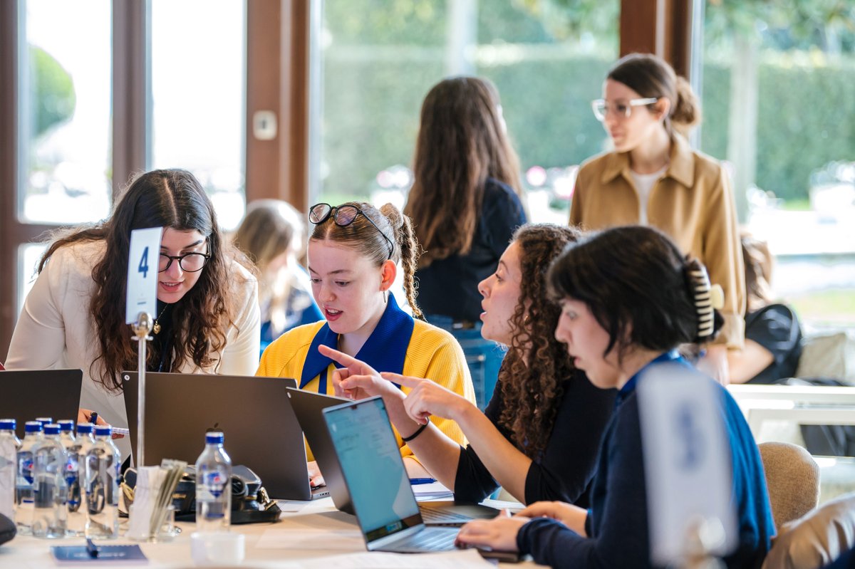 We hosted the Dream Games Career Days, welcoming students from various universities eager to explore the world of human resources in the mobile gaming industry.

Our People Director, Alev Taş, and Senior Recruitment Manager, Cansu Kılıç, provided valuable insights into Dream