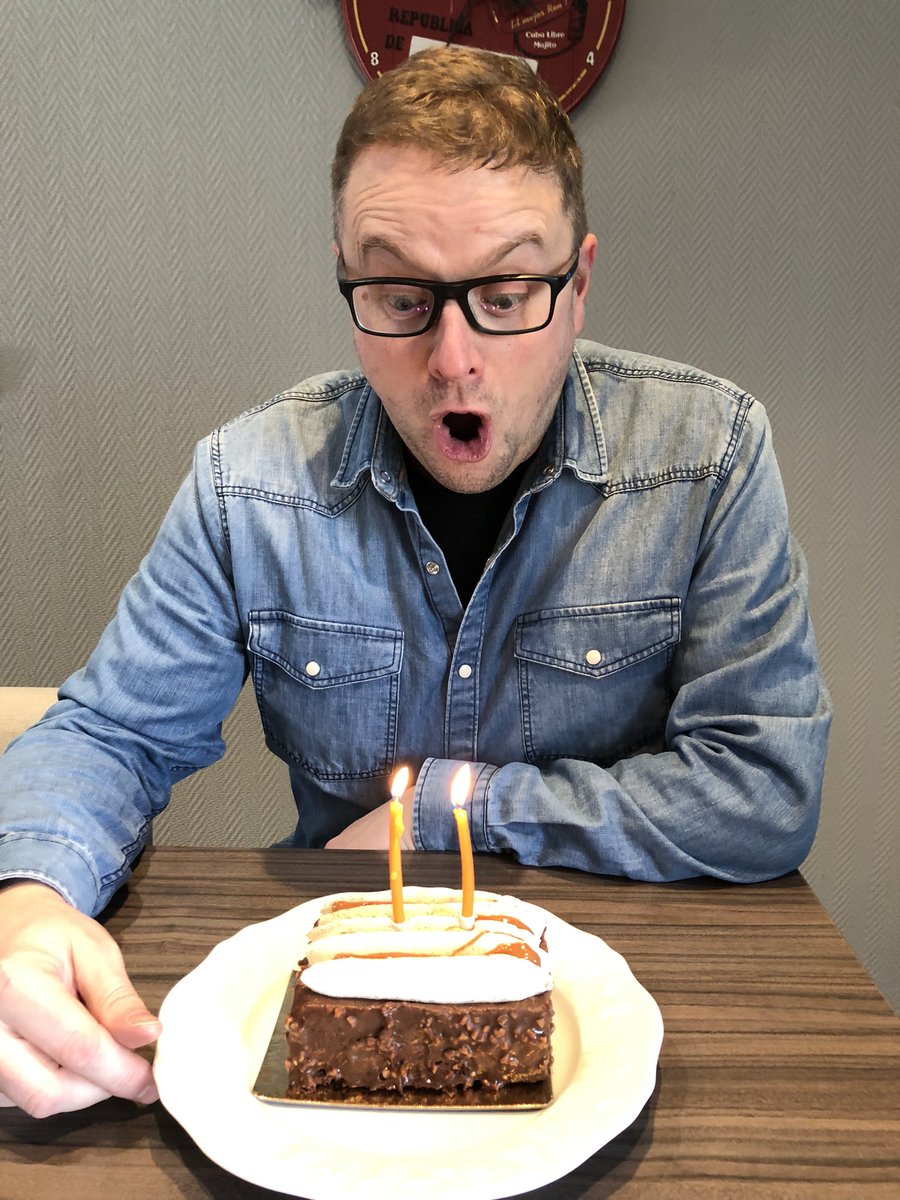 Level 46 !!! 😄

Vous avez été très nombreux à me souhaiter mon anniversaire ce week-end et cela me touche beaucoup. 🥰

Un grand merci pour votre amitié 😘