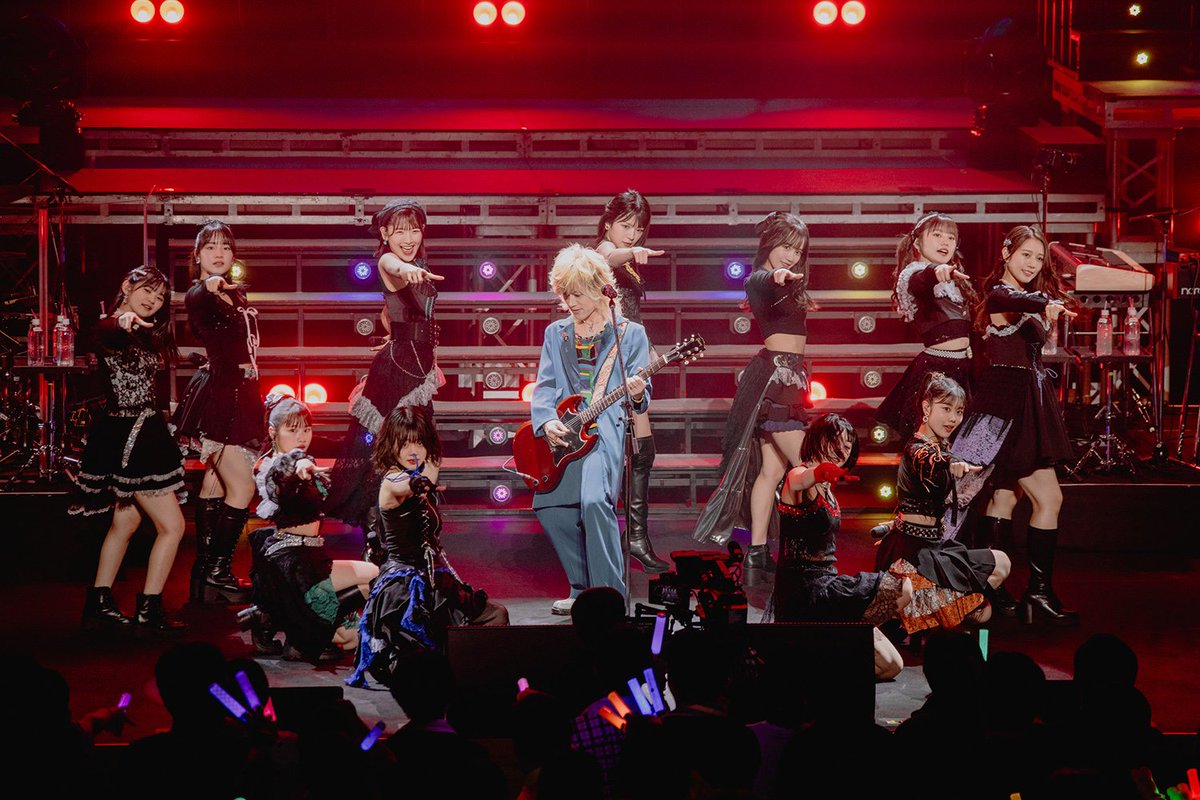 chiba5856's tweet photo. つばきファクトリーの心臓は中島卓偉。 https://t.co/SBMpubxPqW