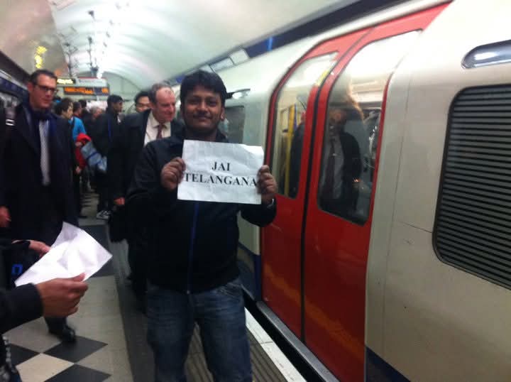 ASHOKDUSARI's tweet image. #Telangana 
#MiliionMarch 
#March10th   
#London 
#NRITRS 
#2011

Telangana MillionMarch Memories..

Protest at London High Commission to support Telangana MillionMarch - 2011