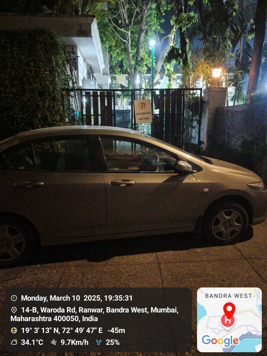 Ricper16's tweet image. @CPMumbaiPolice@MNCDFbombay @MTPHereToHelp@RoadsOfMumbai. This car is parked in front of the gate on Waroda Road Bandra West. Kindly issue the owner of the vehicle a parking ticket.