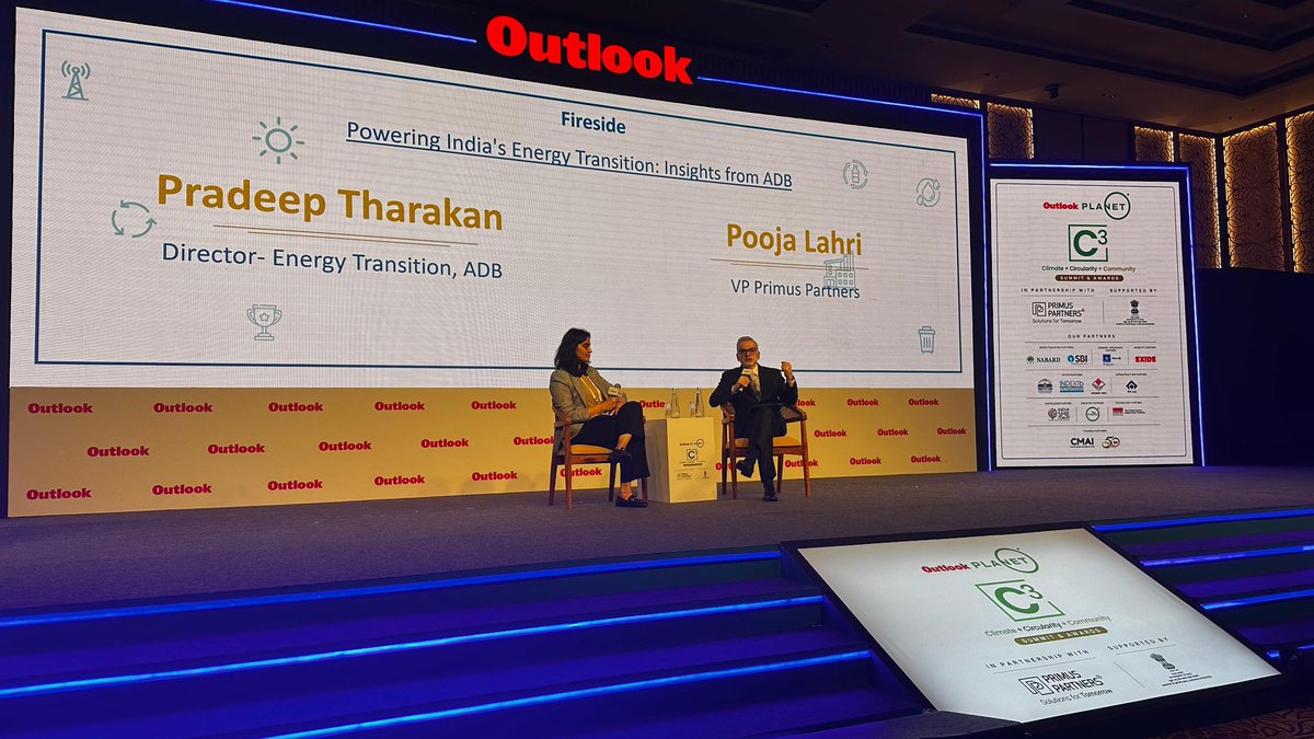 As India moves towards a low-carbon future, experts at the 𝐎𝐮𝐭𝐥𝐨𝐨𝐤 𝐏𝐥𝐚𝐧𝐞𝐭 𝐂³ 𝐒𝐮𝐦𝐦𝐢𝐭 &amp; 𝐀𝐰𝐚𝐫𝐝𝐬 2025 discussed the energy transition, financing hurdles, and MSME integration in the green economy.