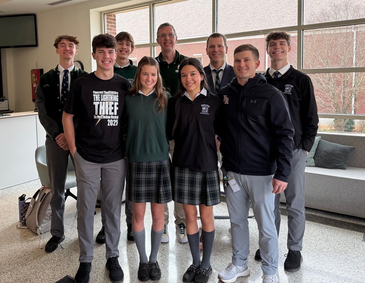 PinecrestAcadem's tweet photo. Congratulations to Jake Bohn, Fiamma delBalzo, Joe Frain, John Lynch, Michael Lynch, and Valerie Rodriguez for being named All Region and All State in Basketball! https://t.co/L7UZXF6NET