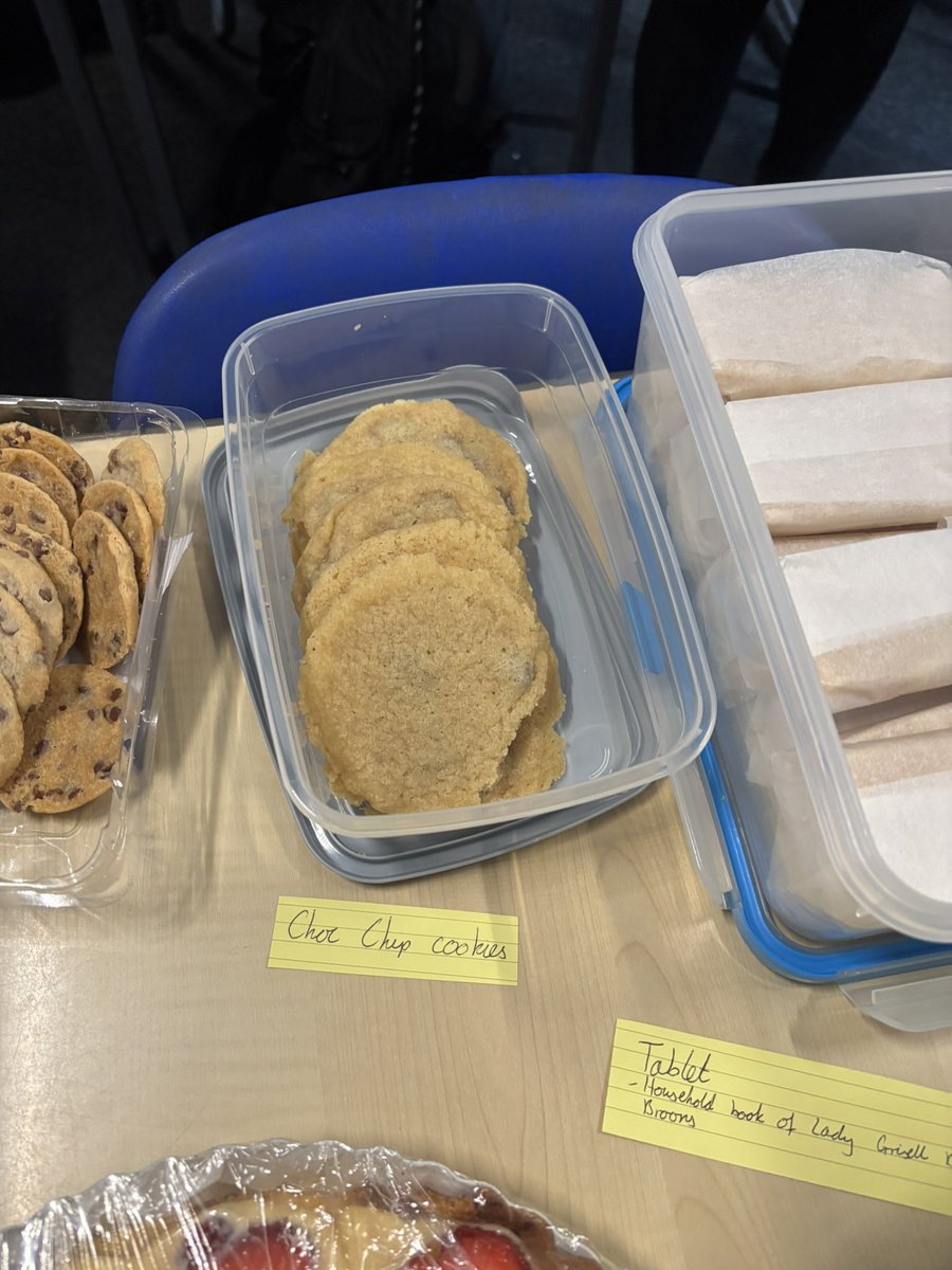 Miss Curran tweet media