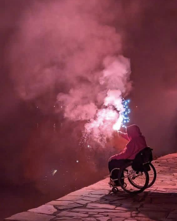 Αν κάποιος στα 200 χρόνια του Ολυμπιακού θα μπορεί να βρει ό,τι ανέβηκε στα 100, θα ήθελα να δει αυτή την φωτογραφία που μου έστειλε φίλος από τη Νάξο 🥹

ΘΡΥΛΕ ΘΕΕ ΧΡΟΝΙΑ ΠΟΛΛΑ ❤️

#OlympiacosFC