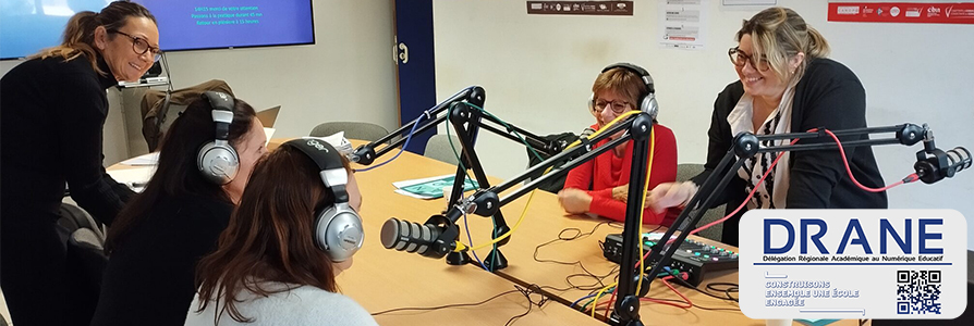 Dane_Corse's tweet image. 🎯 En 2024, 9 collèges corses ont été équipés d’une #webradio📻 !
👨‍🏫Le 5 mars dernier, une #formation a eu lieu pour accompagner les #enseignants sur les techniques et usages en classe.
🔗sites.ac-corse.fr/tne2a/2024/11/…
🔍@accorse @Canope_2A @LeCLEMI @dac_marie