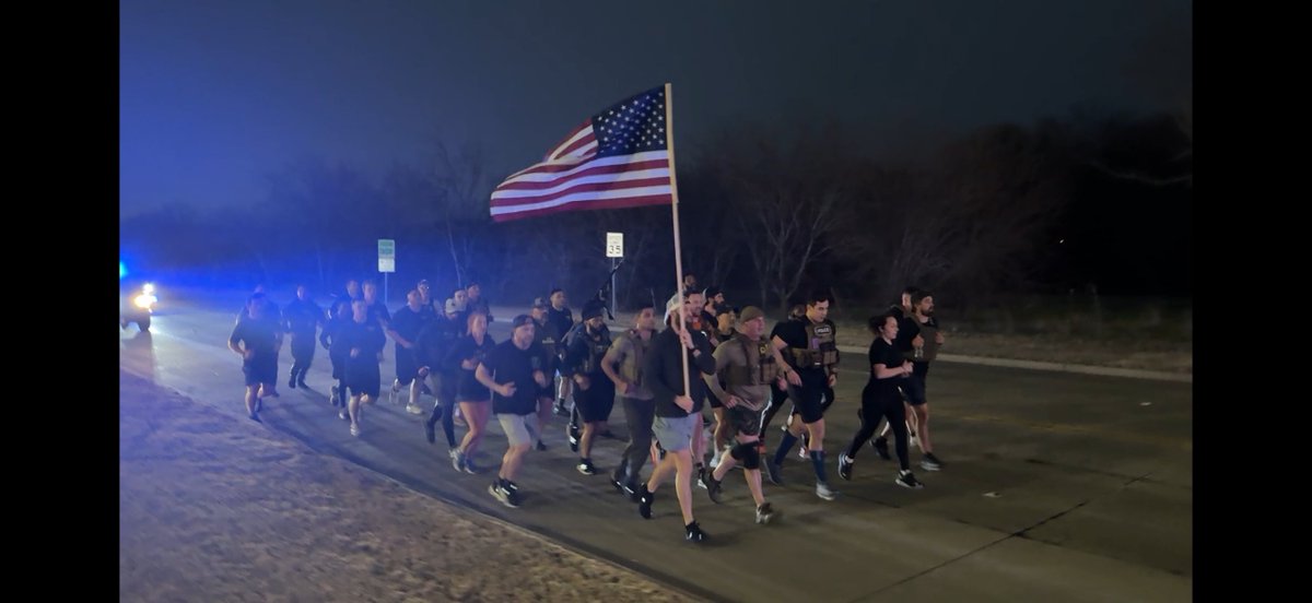 U.S. Marshals Service Dallas (@usms_dallas) on Twitter photo <a href="/USMS_Dallas/">U.S. Marshals Service Dallas</a> held the 9th Annual USMS Fallen Heroes Honor Run in honor those who have made the ultimate sacrifice fulfilling the mission of the United States Marshals Service.  Special thanks to <a href="/GrandPrairiePD/">Grand Prairie Police</a> for making the run a success along with <a href="/ATFDallas/">ATF Dallas</a> and <a href="/HSI_Dallas/">HSI Dallas</a>. <a href="/USMS_Dallas/">U.S. Marshals Service Dallas</a> held the 9th Annual USMS Fallen Heroes Honor Run in honor those who have made the ultimate sacrifice fulfilling the mission of the United States Marshals Service.  Special thanks to <a href="/GrandPrairiePD/">Grand Prairie Police</a> for making the run a success along with <a href="/ATFDallas/">ATF Dallas</a> and <a href="/HSI_Dallas/">HSI Dallas</a>.