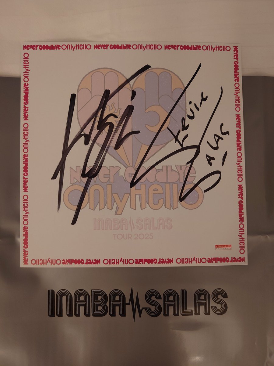 INABA／SALAS TOUR 2025 直筆サイン色紙・FC限定Tシャツ INABA／SALAS TOUR 2025 直筆サイン色紙・FC限定Tシャツ - メルカリ