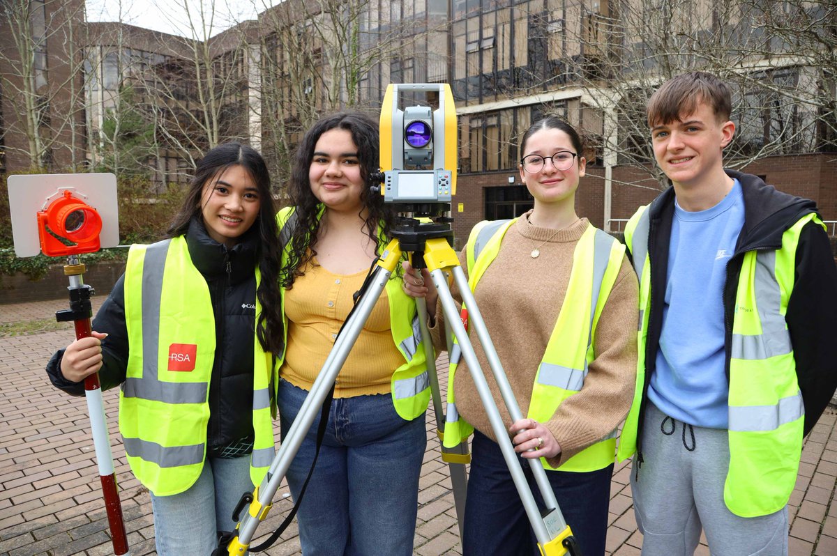 Faculty of Science & Engineering | UL (@sci_engul) on Twitter photo Transition Year students step into engineering <a href="/UL/">University Of Limerick</a>
Last week 30 Transition Year students from 22 secondary schools across Limerick, Clare, Tipperary and Galway visited UL to take part in the STEPS Engineering Your Future Programme
tinyurl.com/y54msu9h
#StudyatUL Transition Year students step into engineering <a href="/UL/">University Of Limerick</a>
Last week 30 Transition Year students from 22 secondary schools across Limerick, Clare, Tipperary and Galway visited UL to take part in the STEPS Engineering Your Future Programme
tinyurl.com/y54msu9h
#StudyatUL