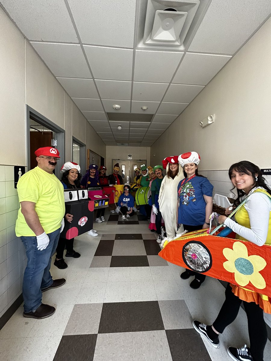 De Zavala Elementary School tweet media