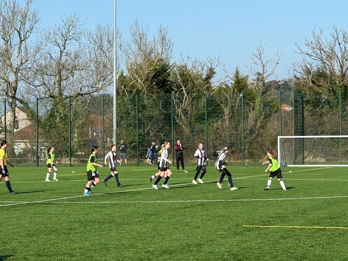 Our U12’s black had a slow start to their game away to Cambusdoon yesterday. The girls rallied round in the second half and pushed to get the game back. Well done girls and keep going… #monthewolves 🖤🤍🩵🐺⚽️