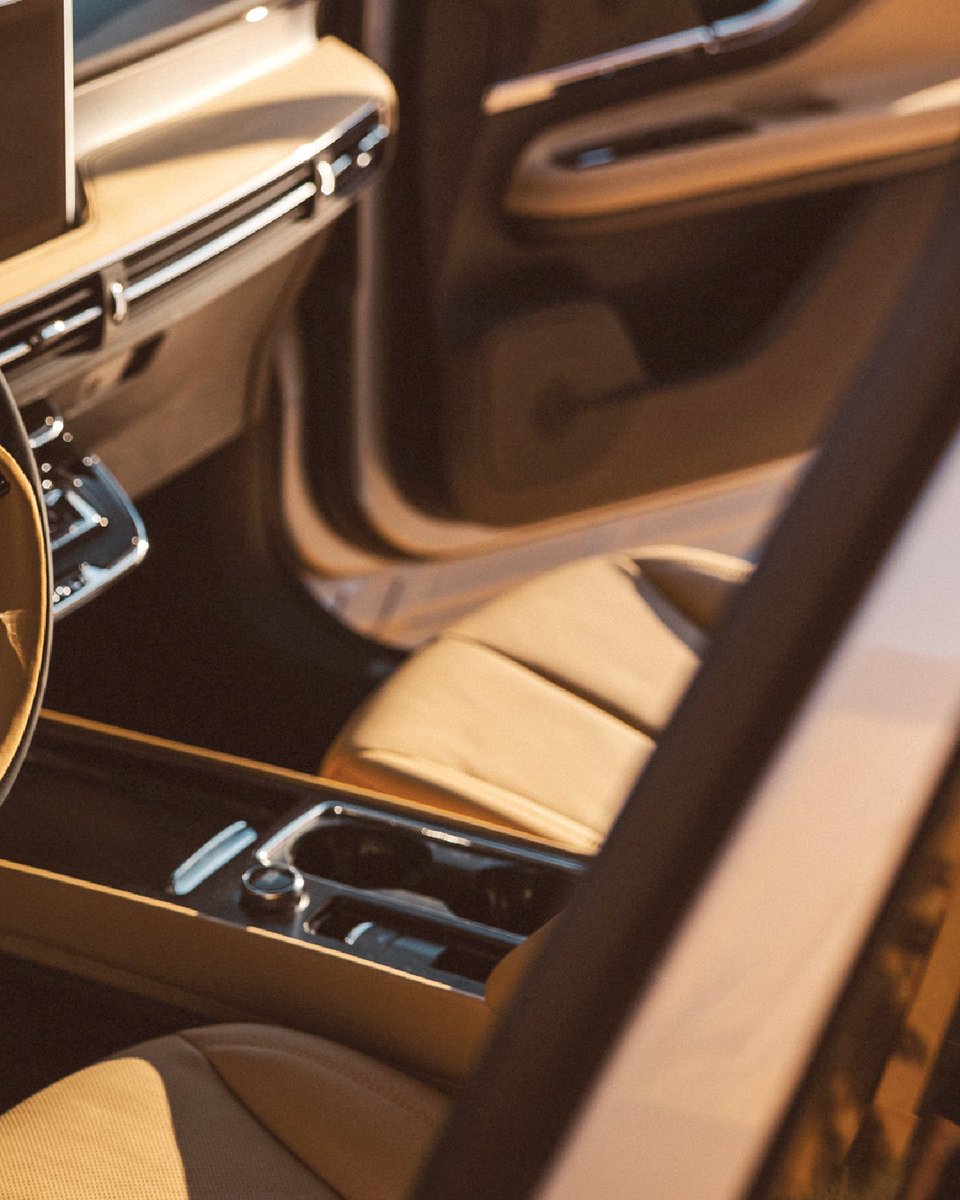 مثالية لمن يعشقون الرشاقة، والرقي، والتكنولوجيا المتقدمة.
#لينكون_كورسير

me.lincoln.com/ar/sau/vehicle…