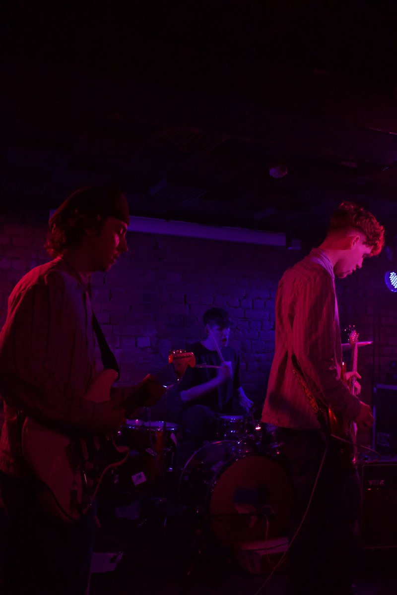 _CLOUDBURST__'s tweet image. Had a sick night in Leicester on friday supporting Marnies Girl the Band, MG x CB round 2 at @blackprincenn 
skiddle.com/e/40500679 ☁️💥