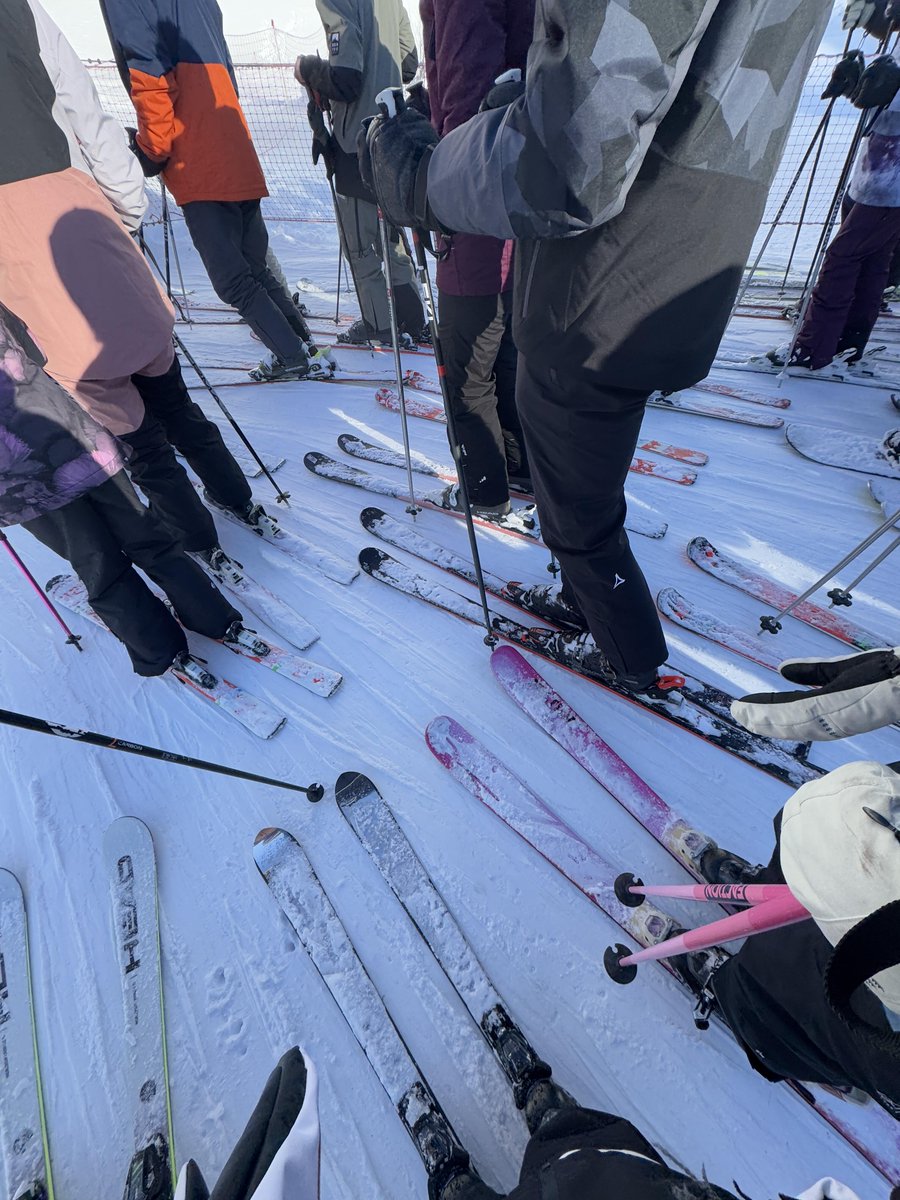 Lost in the mountains, found in the snow. 🏔️💙 #SkiTherapy #ChasingSnow