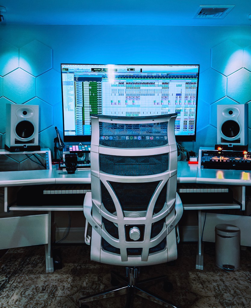 Kali Audio tweet media