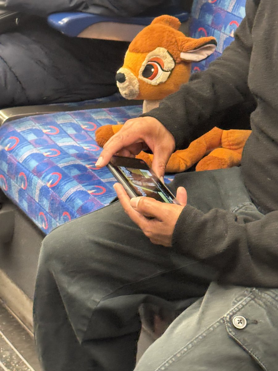 bomber_ant's tweet image. There’ll be some little one broken hearted that they left Bambi on the Jubilee line on arriving at Stratford this morning … Bambi is currently riding to Stanmore hoping he gets collected and returned to his owner 🥹 or is rehomed!! @TfL can you help?