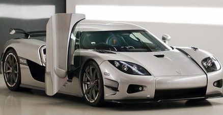 333Exotics's tweet image. The Koenigsegg CCXR Trevita is a hypercar masterpiece with a diamond-weave body and 1,004 horsepower. Limited to just three units, it’s the epitome of luxury and performance! #Koenigsegg #Trevita 🚗