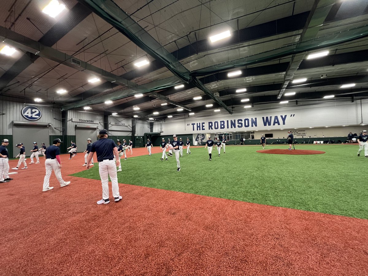 Midwestern Ontario Bearcats tweet media