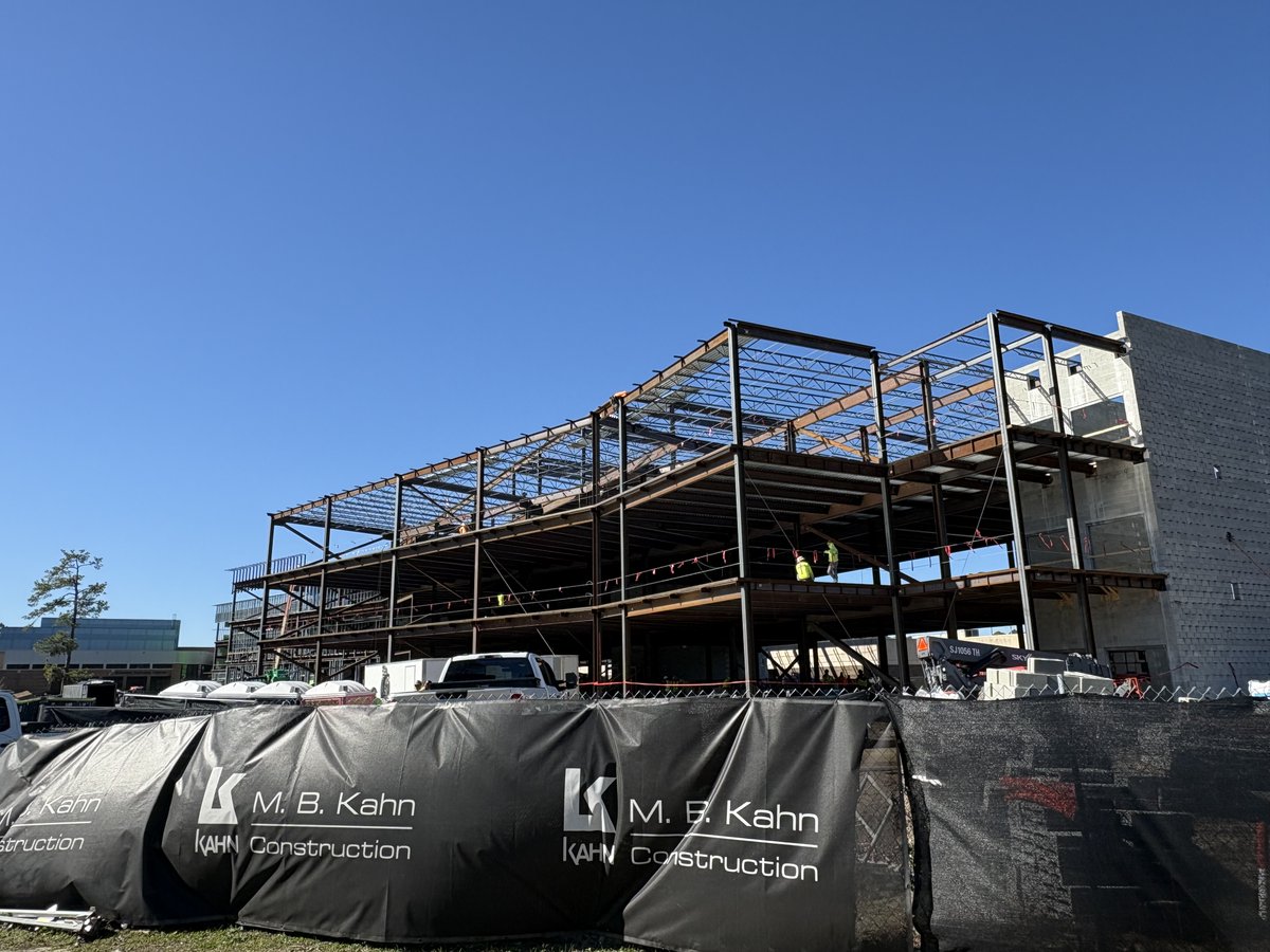 We had a great time sponsoring the breakfast at the Association for Learning Environments South Carolina 2025 Annual Chapter Conference last week and showcasing our Hilton Head High School project during a tour.