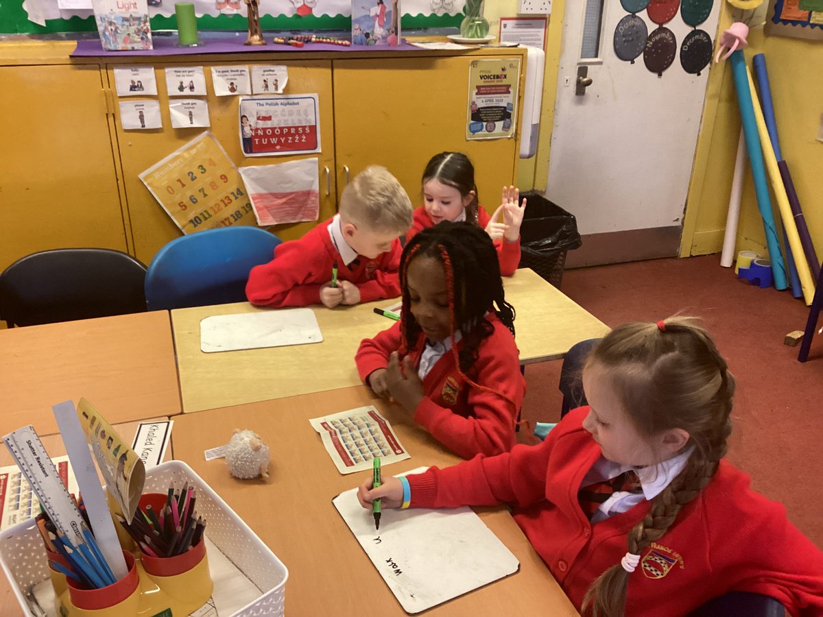 Rm 5 have been using BSL finger spelling to help learn spelling words. It‘s amazing how quickly they have learned this new skill! We test each other in class and we love trying to beat our highest score in a test. You can practise at home with this link
british-sign.co.uk/fingerspelling…