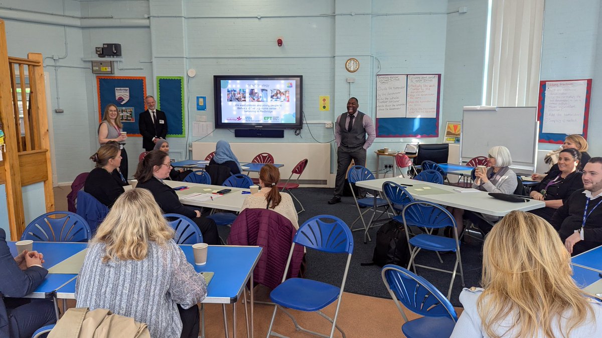 Engaging and co-designing with staff from <a href="/RedbridgeLive/">Redbridge Council</a> schools to gain their views and input, into a new SEND strategy for the borough <a href="/firewool/">Mark Santos</a> <a href="/DuddridgeLloyd/">Lloyd Duddridge</a> <a href="/KamRai7/">Kam Rai</a>