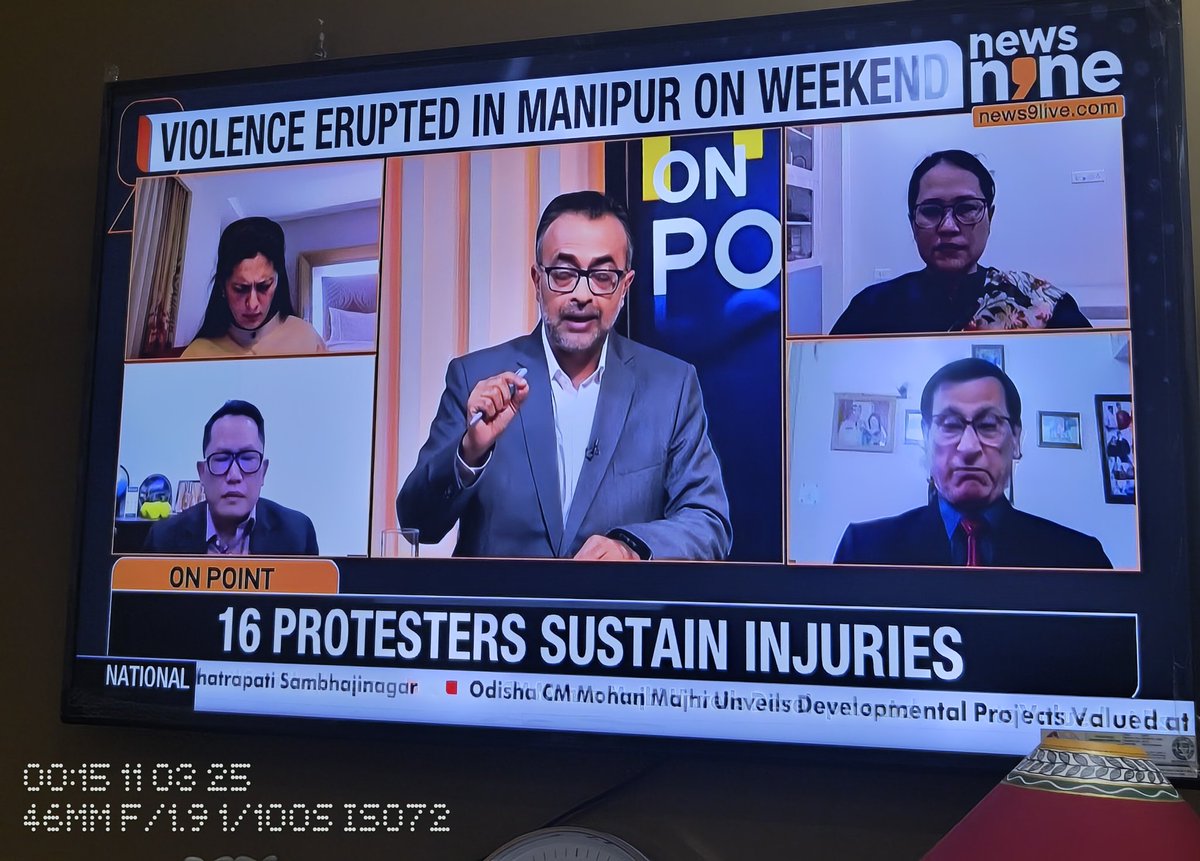 SiamPhaipi's tweet photo. 4 Meiteis vs. 1 Kuki Zo

What a well balanced panel by @News9Tweets  🤡🤡🤡

Just spreading more and more toxicity. I listen to these just to remind myself of why I definitely NEED to NEVER return to the Valley of #Manipur

Thanks 🤝 https://t.co/XKqPH589mg