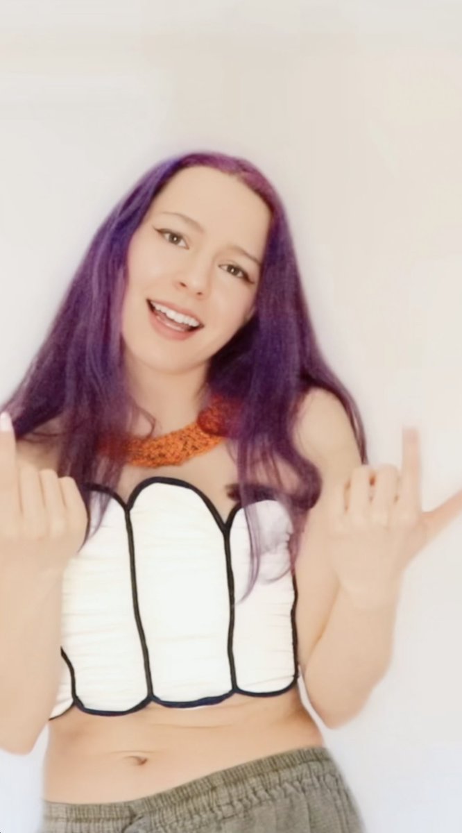 just added a promo vid for my upcoming song in the subscriber section in case of interest - coming Friday‼️