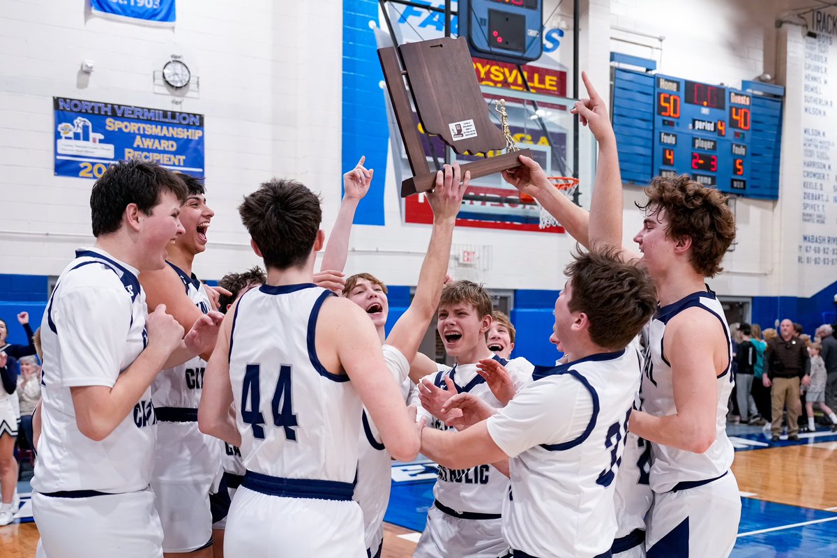 LCCBoysBball's tweet photo. Congratulations to our Seniors Ray Clayton, Will Fabian, Thomas Henry, and Charlie Seaburg on being named Honorable Mention Academic All-State! 
#WhoWeBe https://t.co/WuJqkr5J6R