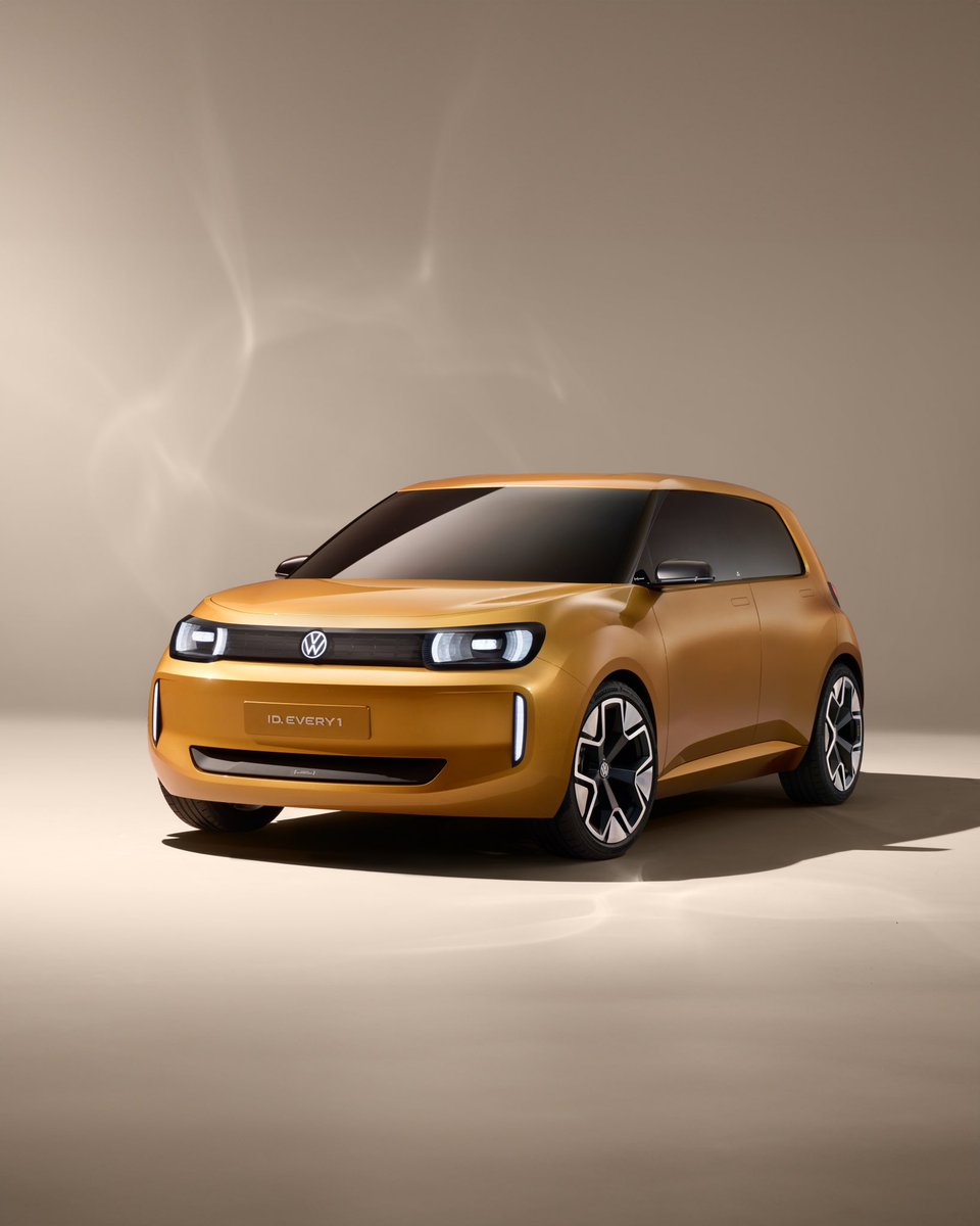 StepanRehak's tweet image. 🚗⚡ Big news! 

Volkswagen’s new entry-level EV, launching in 2027 for around €20,000, will be built in Palmela, Portugal. 

A major step toward making electric mobility more accessible! 

#Volkswagen #EV #FutureIsElectric
