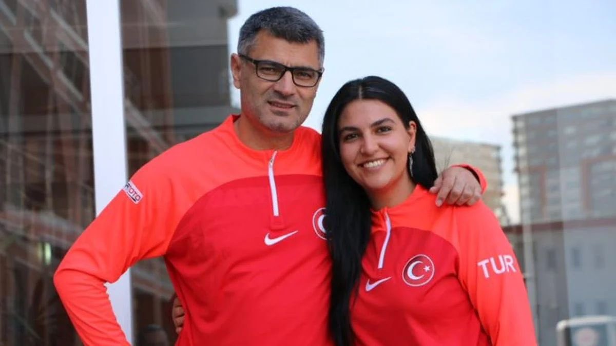 Havalı Silahlar Avrupa Şampiyonası ‘10 M Havalı Tabanca Karışık Takım Kategorisi’nde Avrupa Şampiyonu olan Şevval İlayda Tarhan ve Yusuf Dikeç’i yürekten tebrik ediyorum. 🥇

Şampiyonluk millilerimize çok yakıştı! 🇹🇷