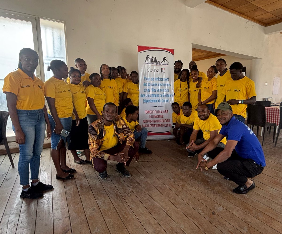 AmbCanHaiti's tweet photo. Cette année, nous avons travaillé avec la Fondation Zanmi Timoun  pour autonomiser les femmes et filles en renforcant leurs capacités dans la mise en place d'activités économiques génératrices de revenus. 

 Femmes autonomes = communautés fortes!

#ODD5 #ÉgalitéDesGenres https://t.co/3rmHJyBQma