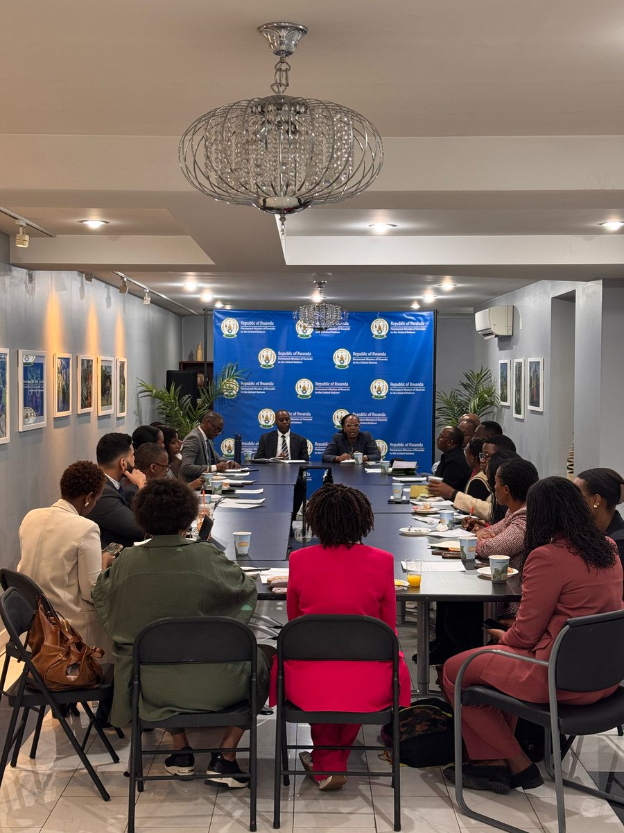 LegalAid_Rwanda's tweet photo. Geared up for #CSW69 in New York!

Today, ED @KanangaAndrews joined the Rwanda delegation for a briefing led by Amb. @ErnestRwamucyo &amp; @UmutoniNadine to strategize impactful participation.

Marking #30Yrs since the Beijing Declaration, we work to advance gender equality! https://t.co/H2dE9tvJ51