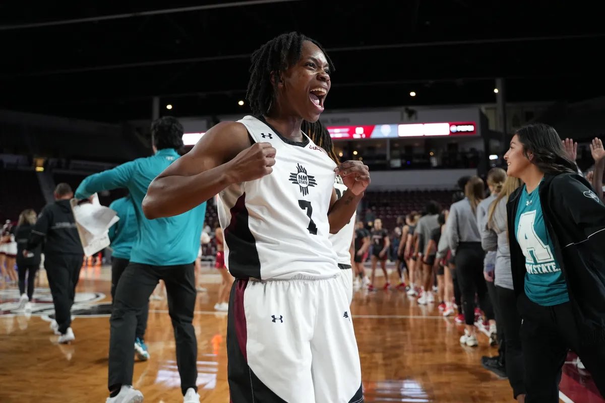 youngpbp's tweet photo. Great start to a Monday with the news of @kiddkaiser being named Player of the Year in @ConferenceUSA!

MK has represented @NMStateWBB at the highest level on and off the floor the last 5 years. Nobody works harder … and nobody cares more.

Go get those 3 wins this week, MK! https://t.co/u1VENEto7s