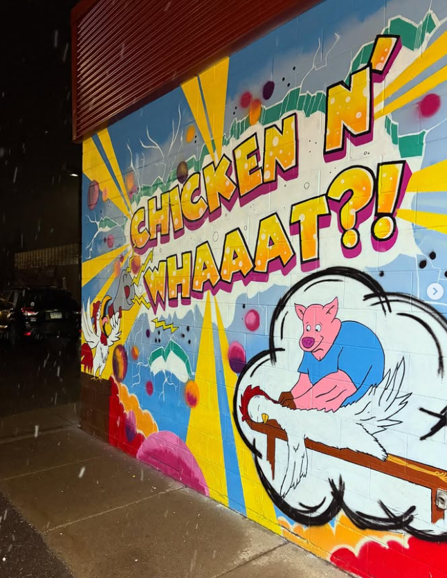 duluthloves's tweet photo. Chicken&amp;What is open at 231 N. Central Ave.🐔📍
-----------
Auraeyemn is open in Engerlofts Duluth! The shop has vintage &amp; new items for the home, clothing, art and great gift options! https://t.co/t22vIQTjBs