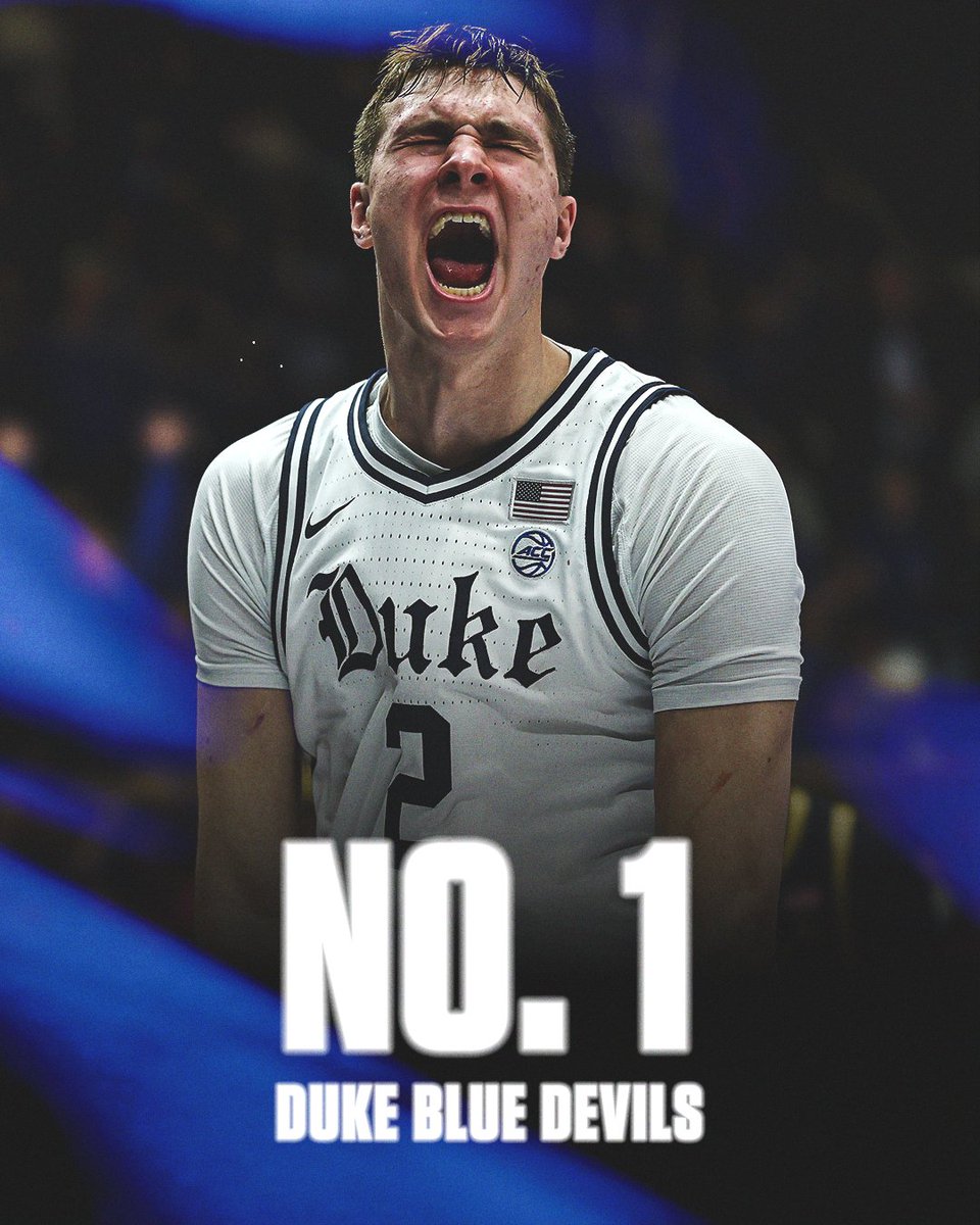 accnetwork's tweet image. BACK ON TOP 👏 

For the first time since 2021, Duke men's basketball is No. 1 in the country 😤