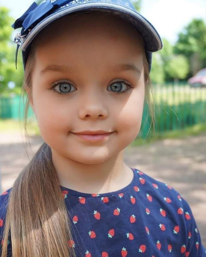 •  Cesaretli ol! Hayatına geri baktığın zaman yaptıkların için değil, yapmadıkların için üzüleceksin.

•   İyi bir evliliğin iki şeye bağlı olduğunu sakın unutma: Birincisi doğru insanı bulmak, ikincisi doğru insan olmak.  Kaplumbağa bile başını çıkarıp önünü görmeden