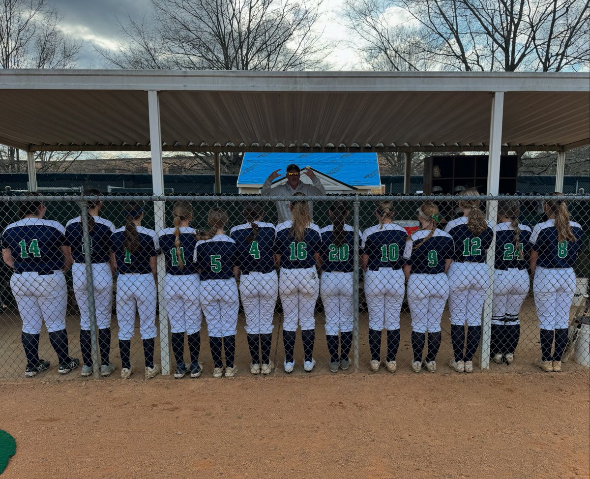 No turning back now—it’s GAME DAY!! 

🥎 vs. Jordan
📍Jordan High School
🗓️Today, 3/10
⏰6:00

We love kicking off our week with a Monday game day!! Come out and watch us! 💚💙 #gopride