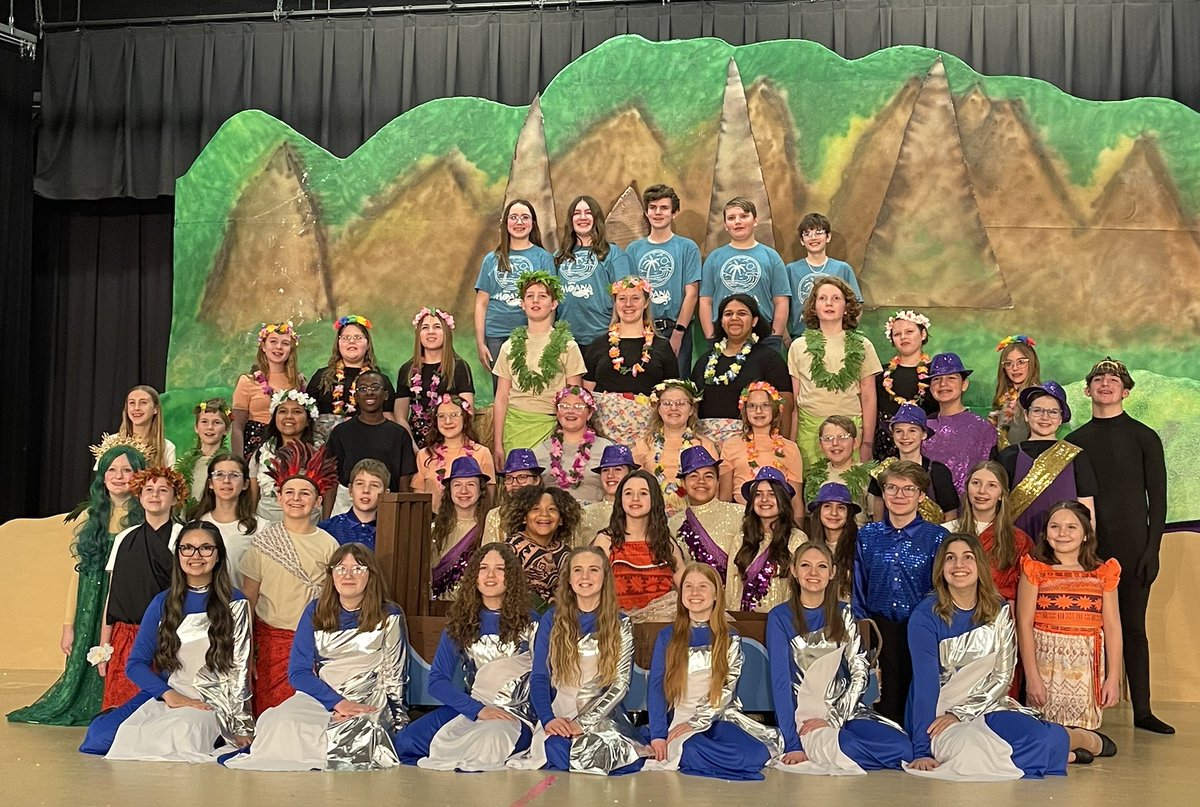 Mrs. Fuller tweet media