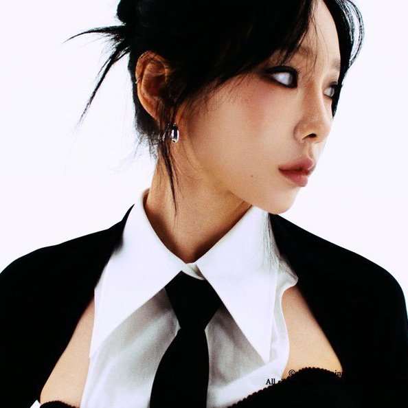 ktysource's tweet photo. kim taeyeon. https://t.co/8nIxxlxLeT