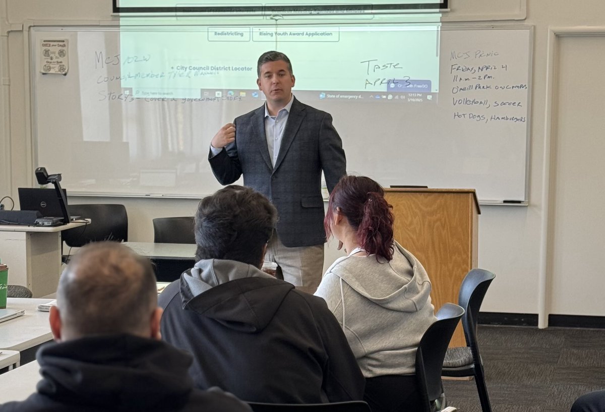 Jim Boren (@jboren4507) on Twitter photo Fresno City Councilman Tyler Maxwell spoke to my journalism class today at <a href="/Fresno_State/">Fresno State</a>. Fresno City Councilman Tyler Maxwell spoke to my journalism class today at <a href="/Fresno_State/">Fresno State</a>.