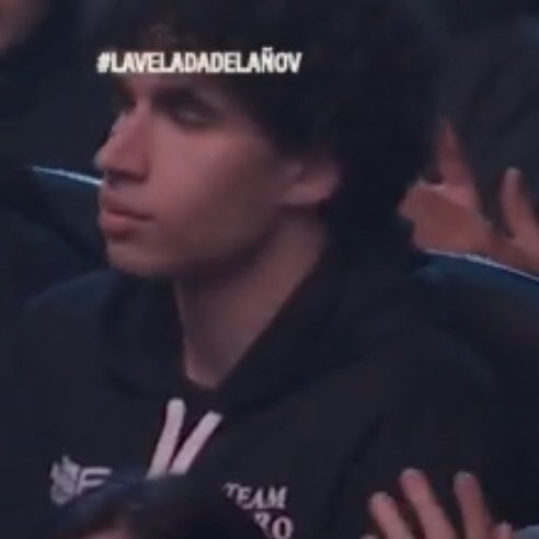 danickityy's tweet photo. Pablo? PELEA RORO? https://t.co/kl0SQagB2t