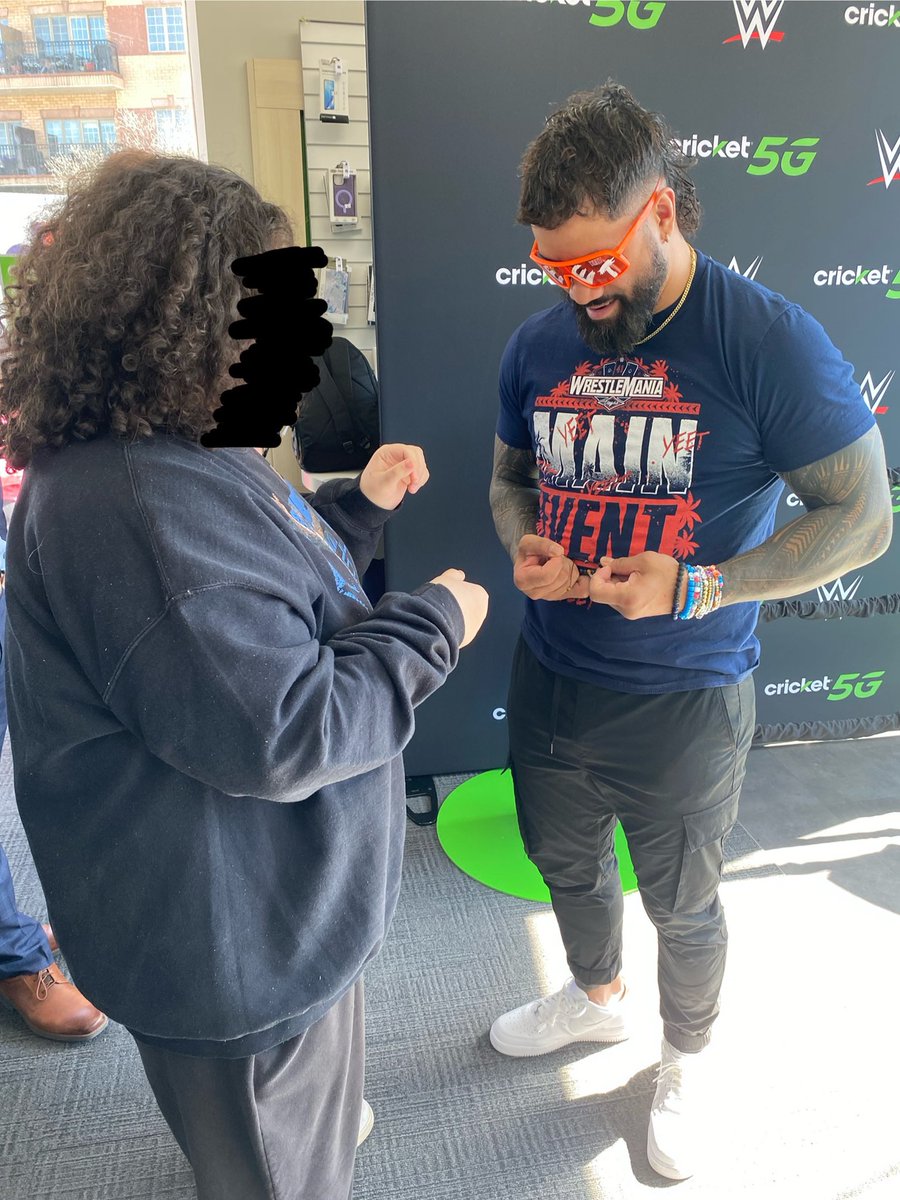 punksyeet's tweet photo. *on my way out* 
jey: “hey! hey! excuse me?”
*turns around and stares in disbelief* 
jey: “can you help me put these on?” 
me: “yeah of course!” 
*as i’m helping him* 
me: “i’m shaking holy shit” 
jey: “it’s okay baby i’m shaking too” 
I LOVE HIM YOUR HONOR 😭😭🤍🤍 https://t.co/ngrbW2g0TE