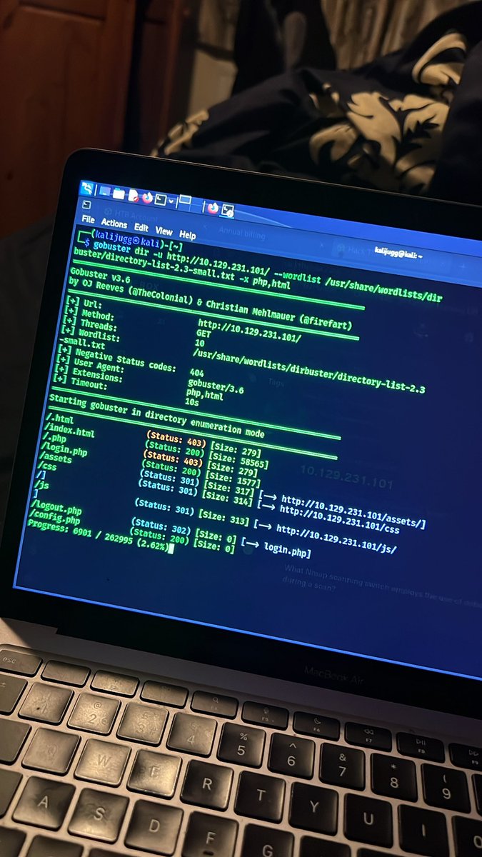 foreverworking0's tweet photo. First time using gobuster!
#gobuster #hacking #hackthebox https://t.co/5Qq8HL3HUX