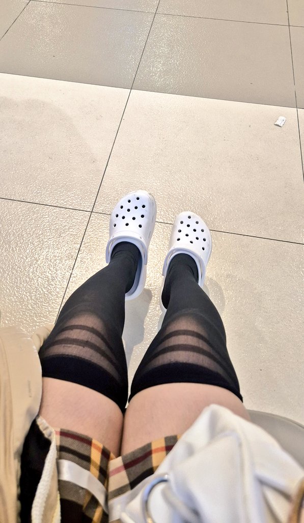 detective shoes